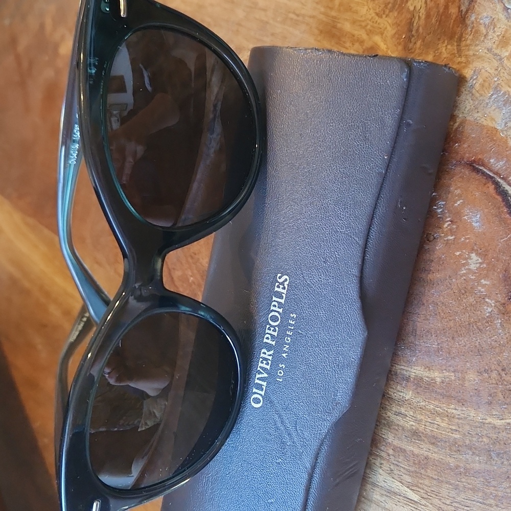 Oliver Peoples X The Row Green Georgica Sunglasses with Case